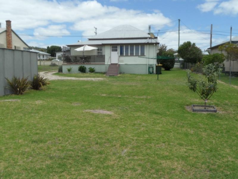 82 Sugarloaf Road, Stanthorpe QLD 4380