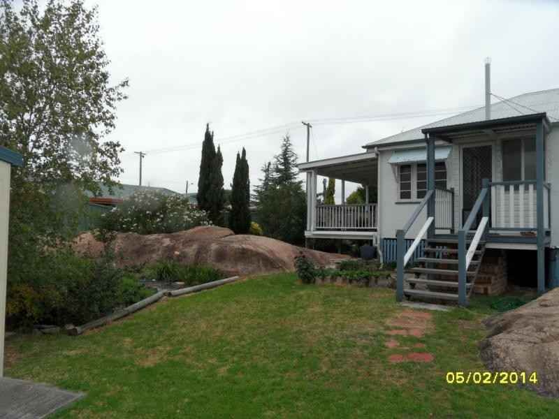 2 Hardy Street, Stanthorpe QLD 4380