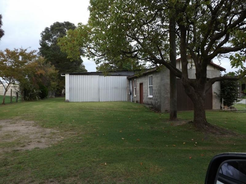 21 Rayleigh Street, Wallangarra, Stanthorpe QLD 4380