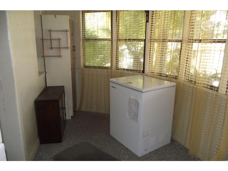 21 Rayleigh Street, Wallangarra, Stanthorpe QLD 4380