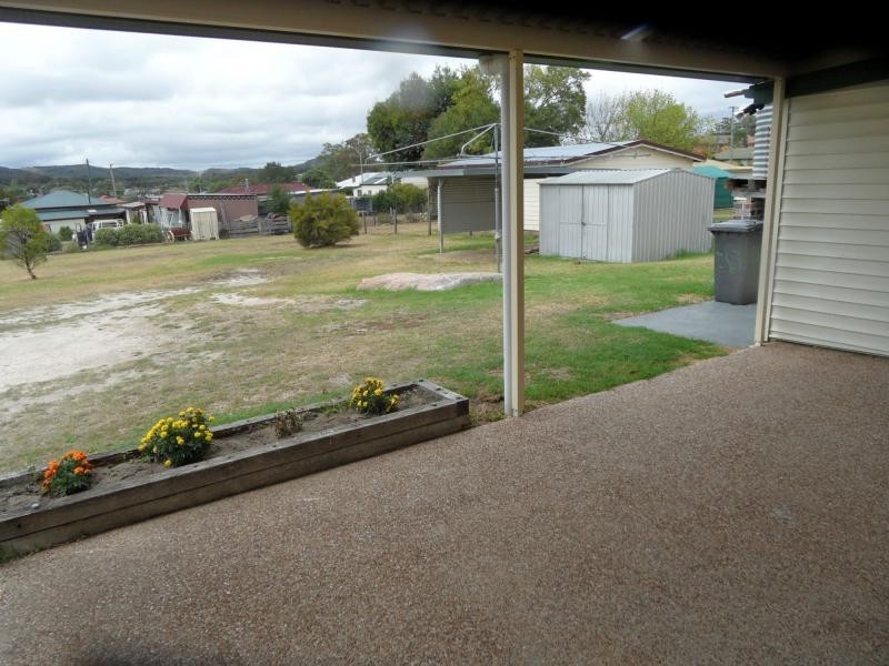 35 Hillcrest Street, Stanthorpe QLD 4380