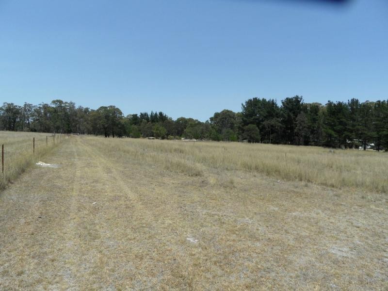 1079 Granite Belt Drive, Dalveen, Stanthorpe QLD 4380