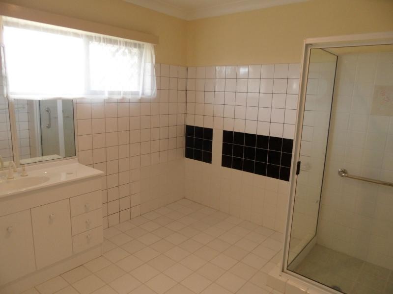 4 Ellevsen Street, Stanthorpe QLD 4380