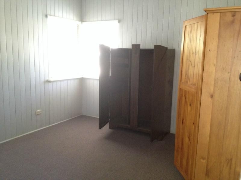 43 Pine Crescent, Dalveen, Stanthorpe QLD 4380