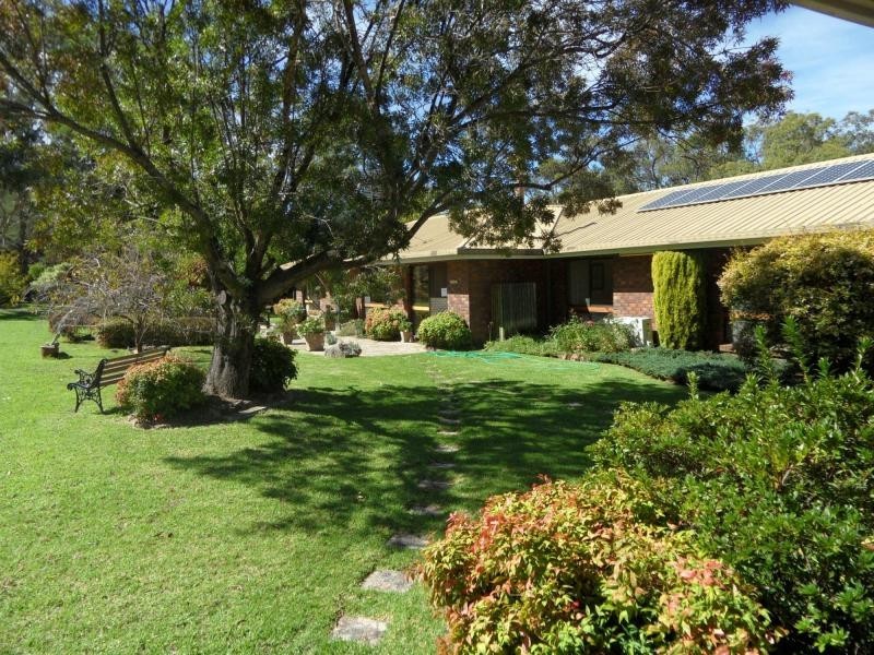 214 Caves Road, Stanthorpe QLD 4380