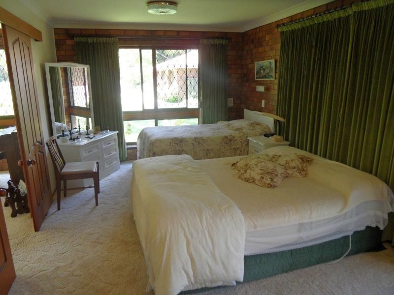 214 Caves Road, Stanthorpe QLD 4380