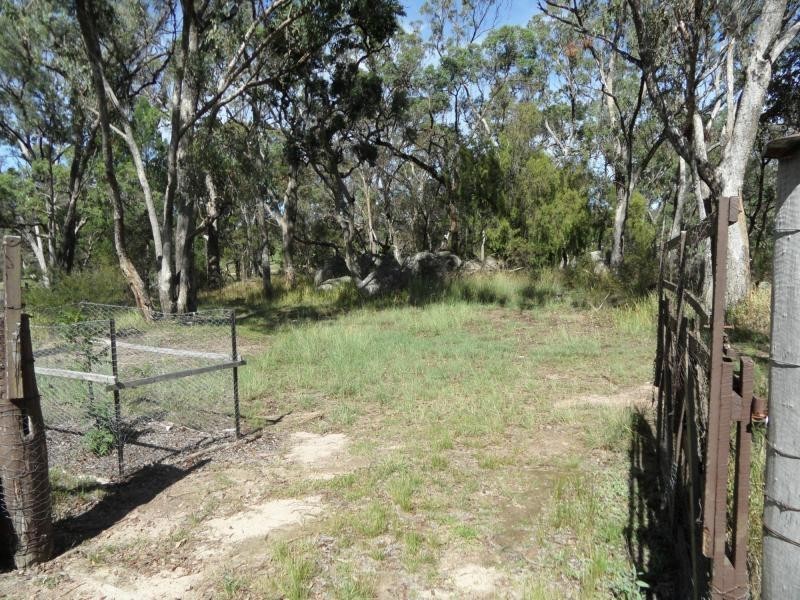 214 Caves Road, Stanthorpe QLD 4380