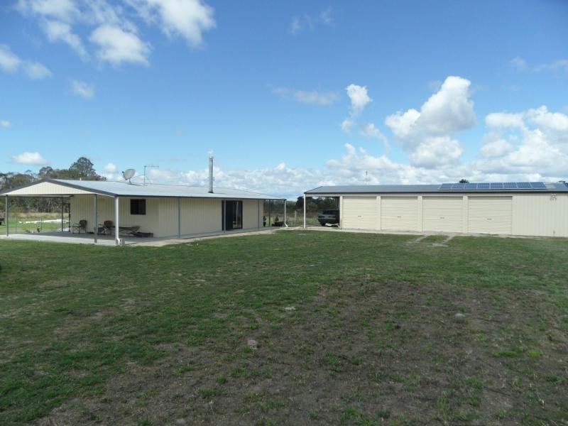 813 Rabbit Fence Road, Pozieres, Stanthorpe QLD 4380