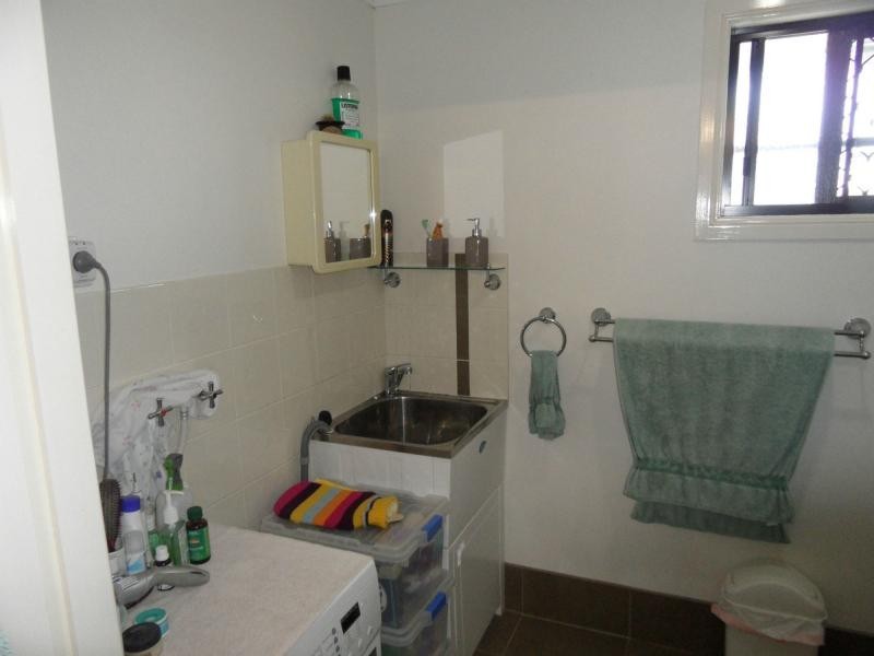 813 Rabbit Fence Road, Pozieres, Stanthorpe QLD 4380