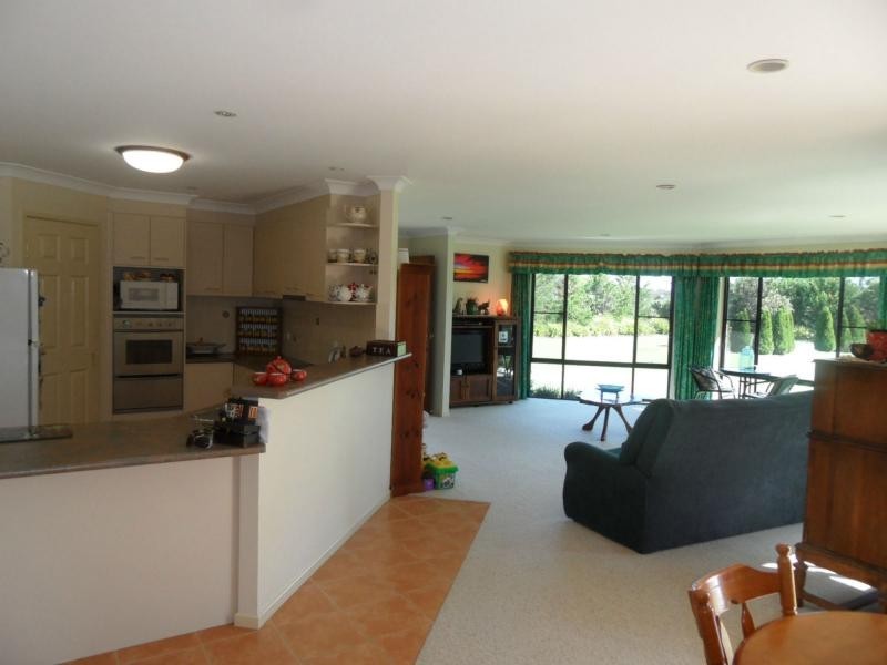 132 Pozieres School Road, Pozieres, Stanthorpe QLD 4380