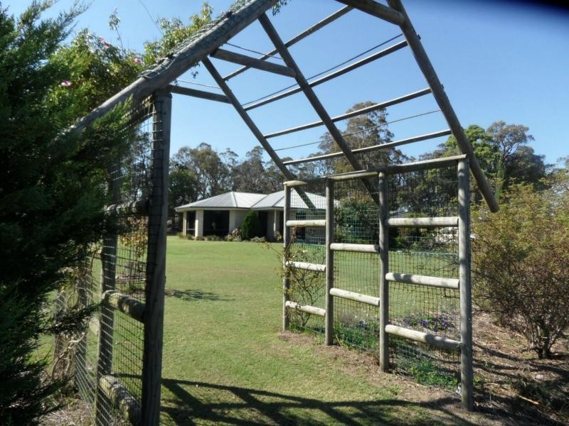 132 Pozieres School Road, Pozieres, Stanthorpe QLD 4380