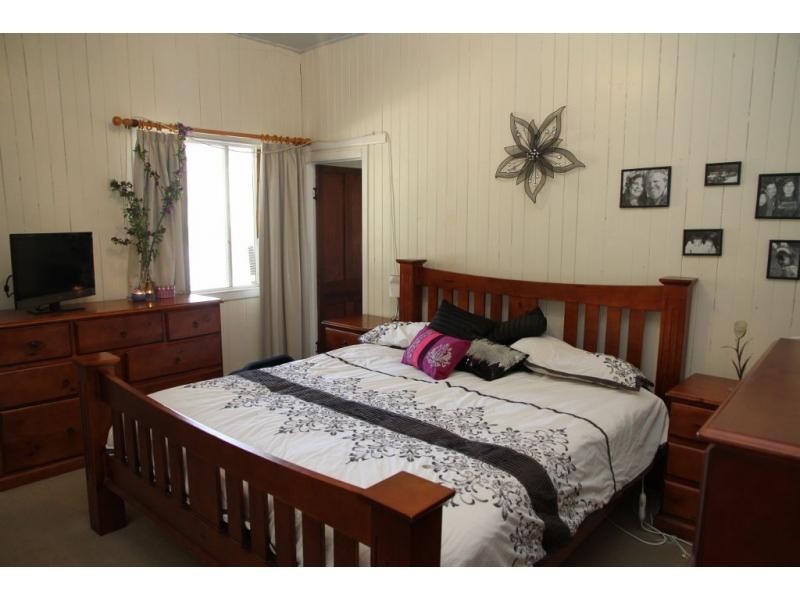 2223 Rabbit Fence Road, Stanthorpe, Dalveen QLD 4374