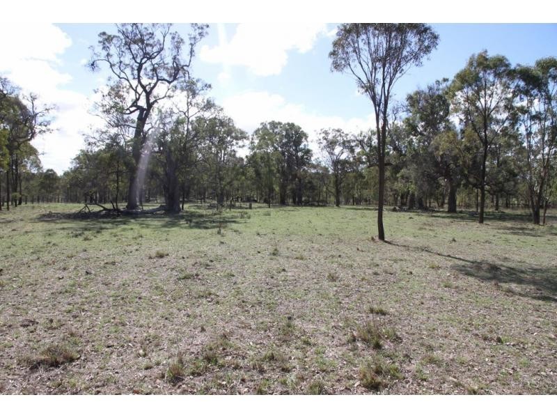 2223 Rabbit Fence Road, Stanthorpe, Dalveen QLD 4374