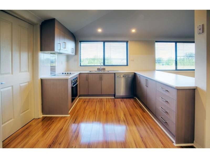 540 Old Warwick Road, The Summit, Stanthorpe QLD 4380