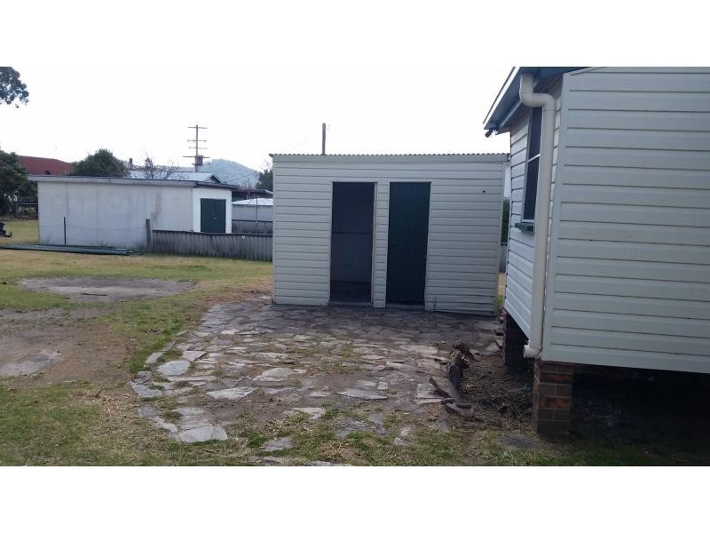 26 McGregor Terrace, Stanthorpe QLD 4380