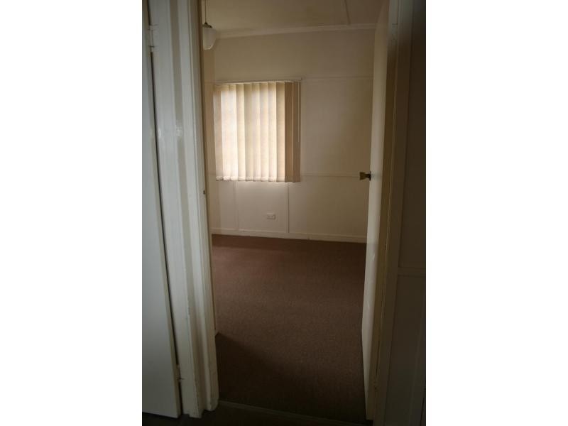 9 Ferris Street, Stanthorpe QLD 4380