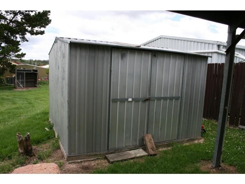 9 Ferris Street, Stanthorpe QLD 4380