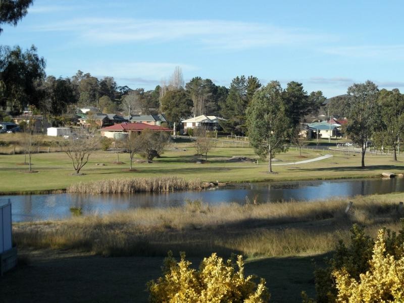 20 Leslie Parade, Stanthorpe QLD 4380