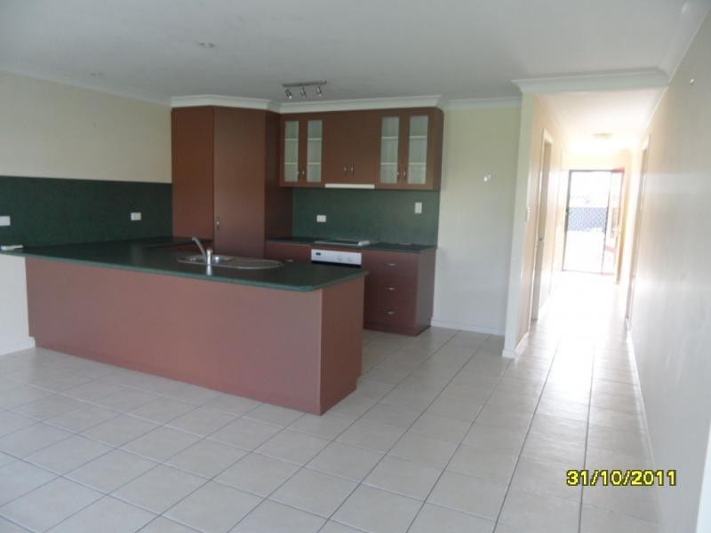 Unit 3/10 Corundum Street, Stanthorpe QLD 4380