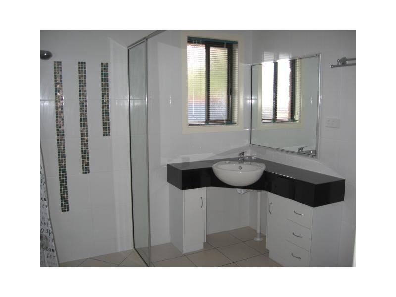 Unit 3/10 Corundum Street, Stanthorpe QLD 4380