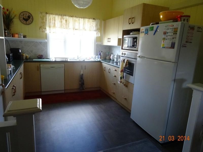 11 Catherine Street, Stanthorpe QLD 4380