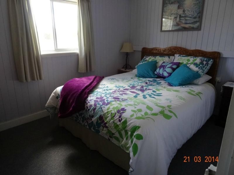 11 Catherine Street, Stanthorpe QLD 4380