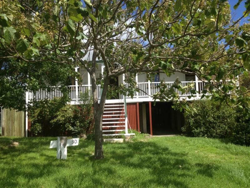 30 McGregor Terrace, Stanthorpe QLD 4380