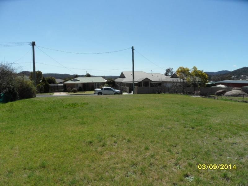 25 Thompson Street, Stanthorpe QLD 4380