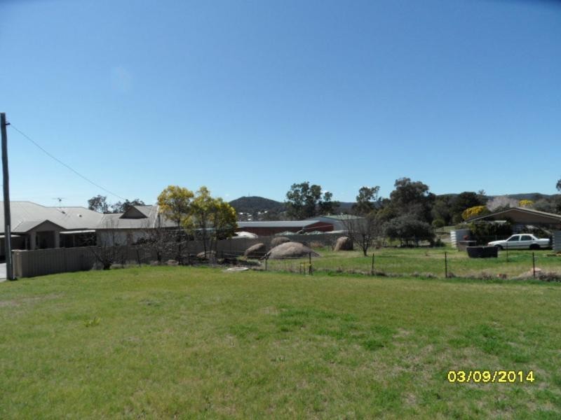 25 Thompson Street, Stanthorpe QLD 4380