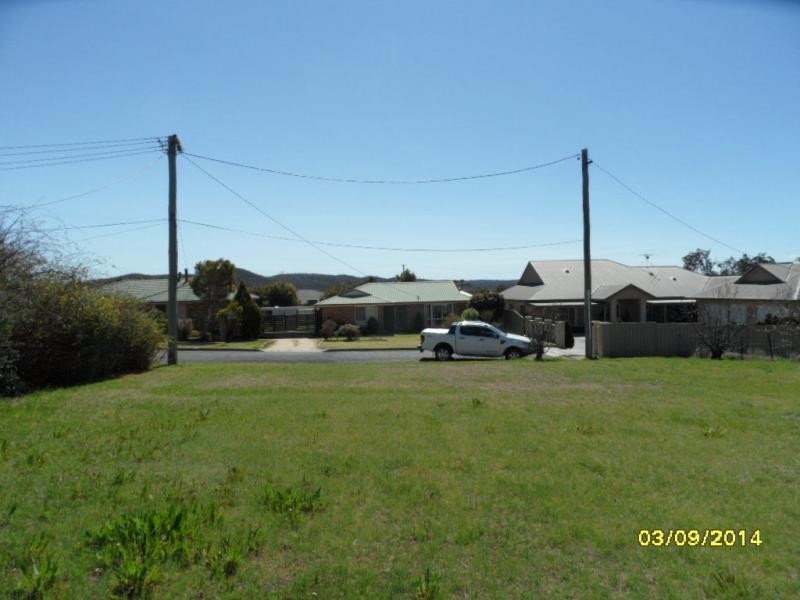 25 Thompson Street, Stanthorpe QLD 4380