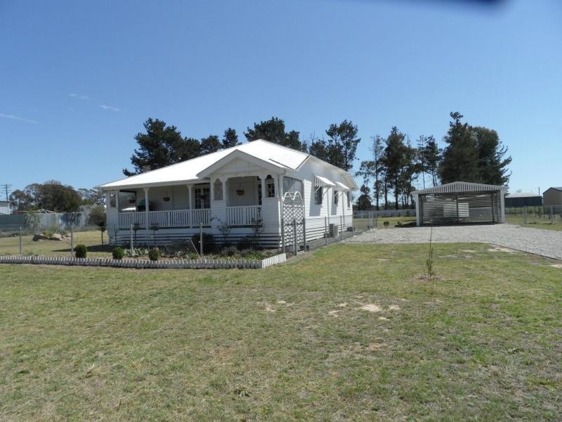 17 Border Road, Applethorpe, Stanthorpe QLD 4380