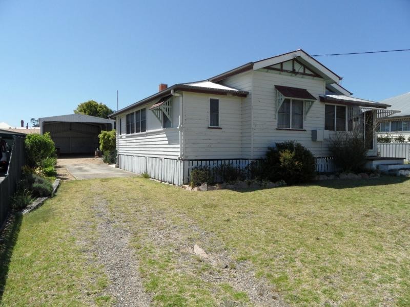 23 Marsh Street, Stanthorpe QLD 4380