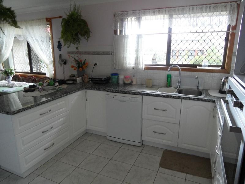 16 Anzac Street, Stanthorpe QLD 4380