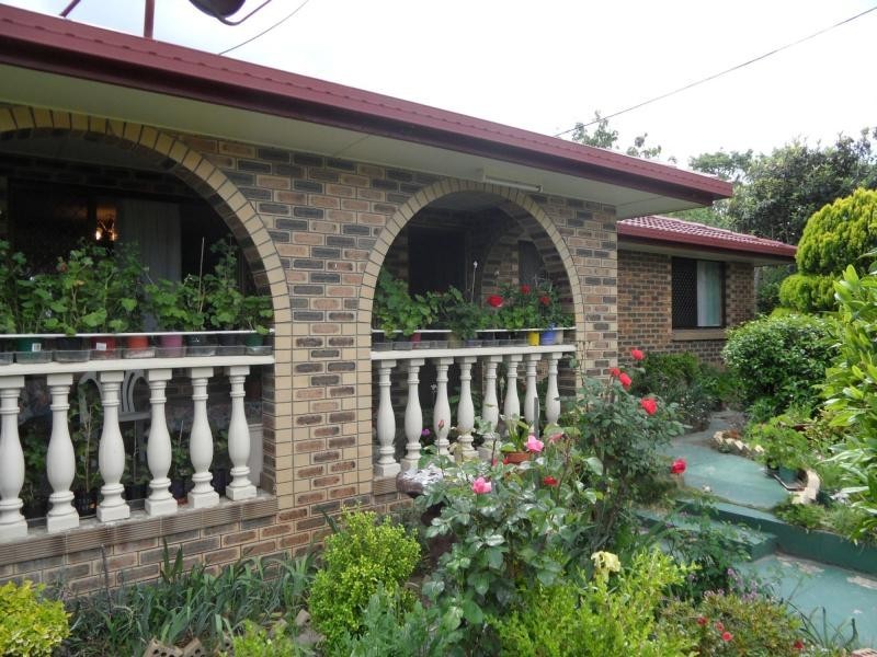 16 Anzac Street, Stanthorpe QLD 4380