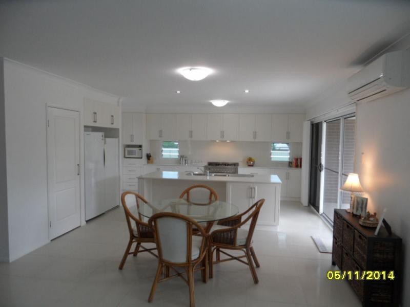 22 Pioneers Parade, Stanthorpe QLD 4380