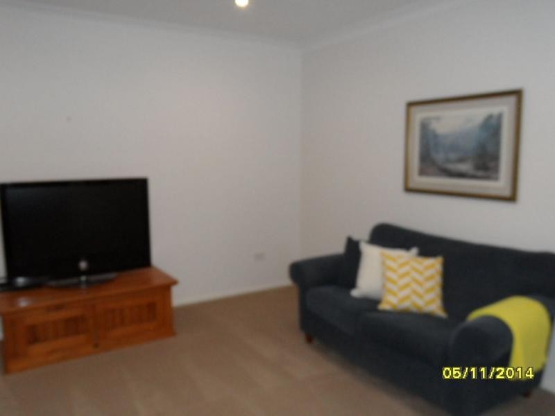 22 Pioneers Parade, Stanthorpe QLD 4380