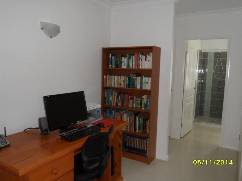 22 Pioneers Parade, Stanthorpe QLD 4380