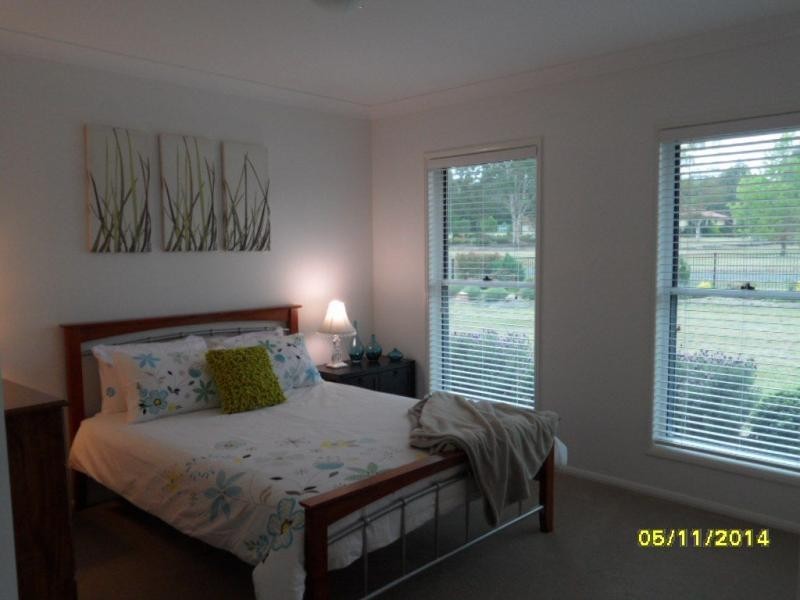 22 Pioneers Parade, Stanthorpe QLD 4380