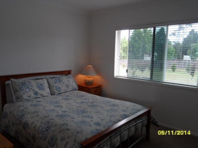 22 Pioneers Parade, Stanthorpe QLD 4380