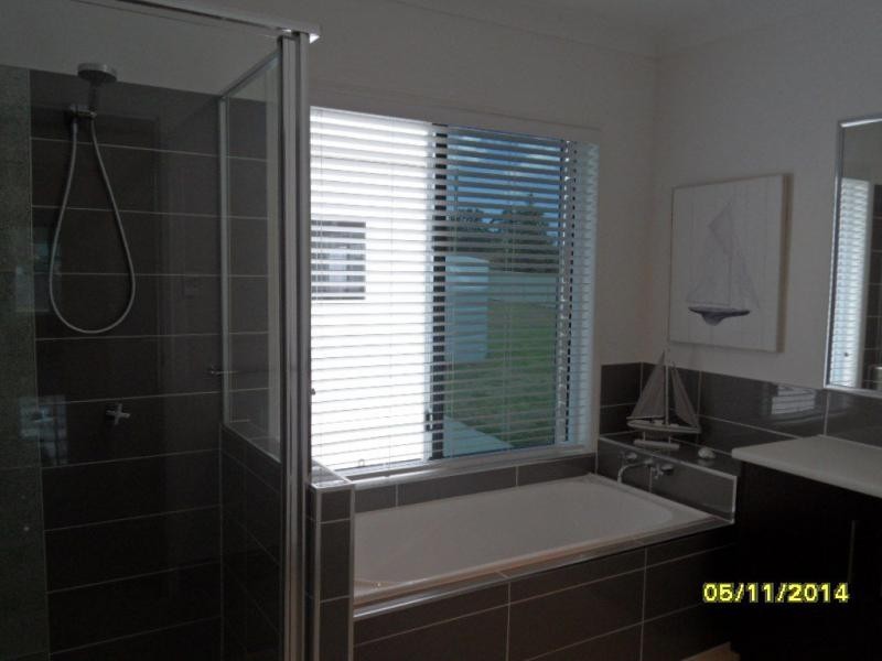 22 Pioneers Parade, Stanthorpe QLD 4380