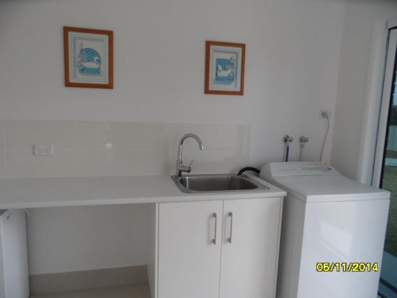 22 Pioneers Parade, Stanthorpe QLD 4380