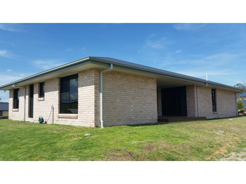 28 Barton Street, Stanthorpe QLD 4380