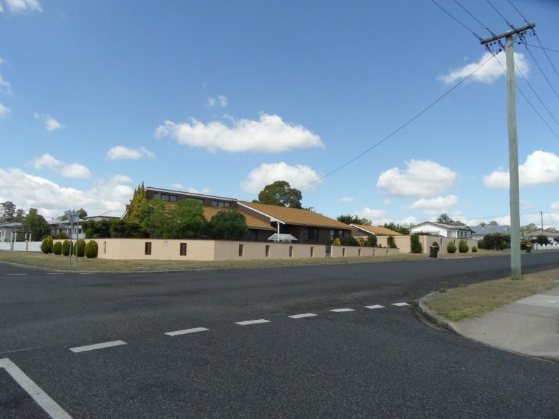 38 Symes Street, Stanthorpe QLD 4380