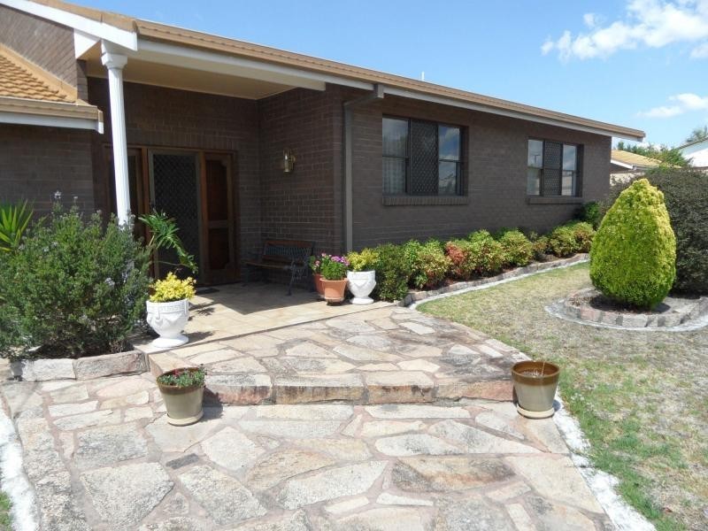 38 Symes Street, Stanthorpe QLD 4380