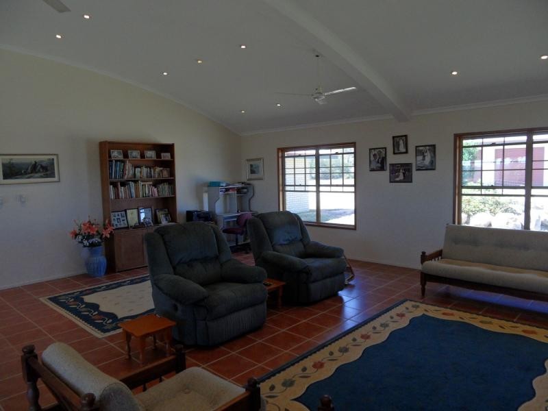 67 Rapisarda Lane, Stanthorpe QLD 4380