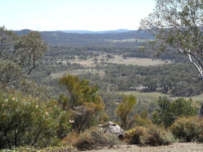 67 Rapisarda Lane, Stanthorpe QLD 4380