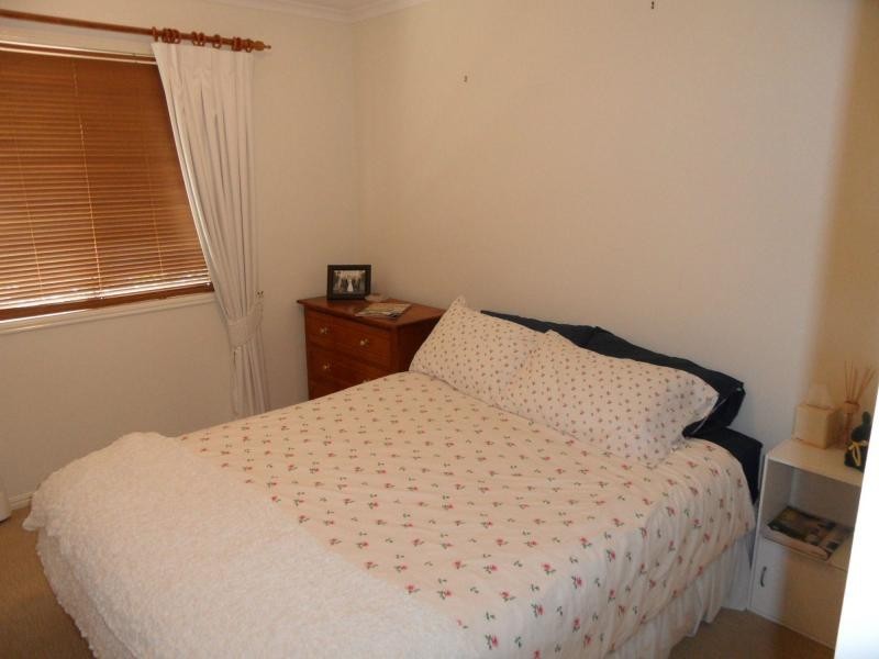 18 Pioneers Parade, Stanthorpe QLD 4380