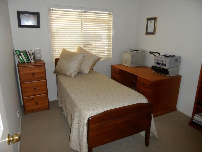 18 Pioneers Parade, Stanthorpe QLD 4380