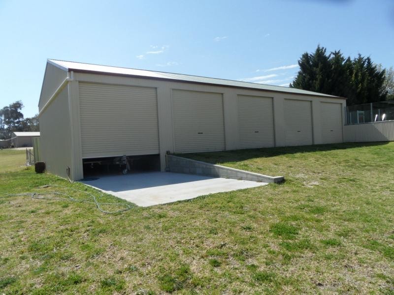 18 Pioneers Parade, Stanthorpe QLD 4380