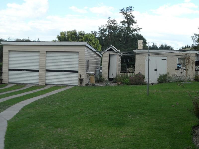 96 High Street, Stanthorpe QLD 4380